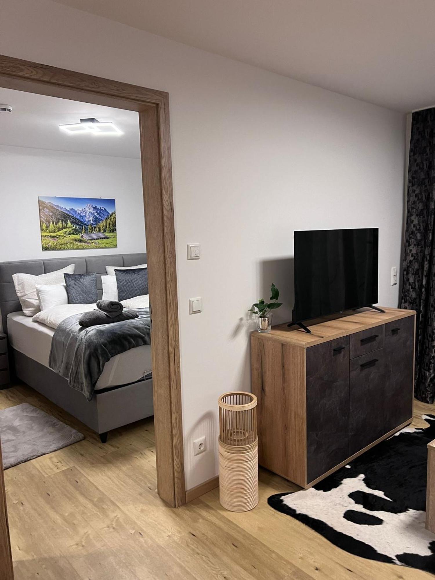 Fewo Nr 1 Iller Im Allgaeu Mit Balkon Bergblick Sonthofen Bagian luar foto